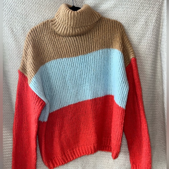 Listicle boutique color block sweater - Picture 2 of 3
